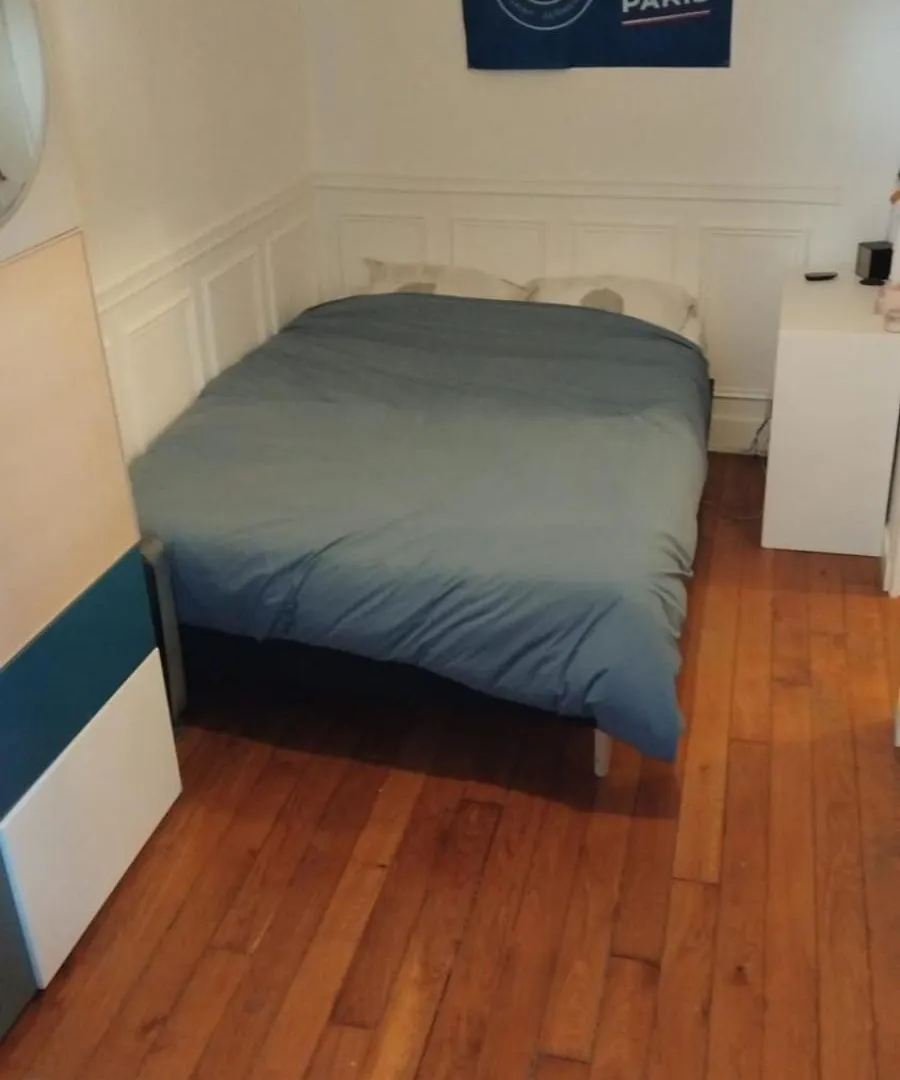 Charming Apartment In Les Batignolles Paris